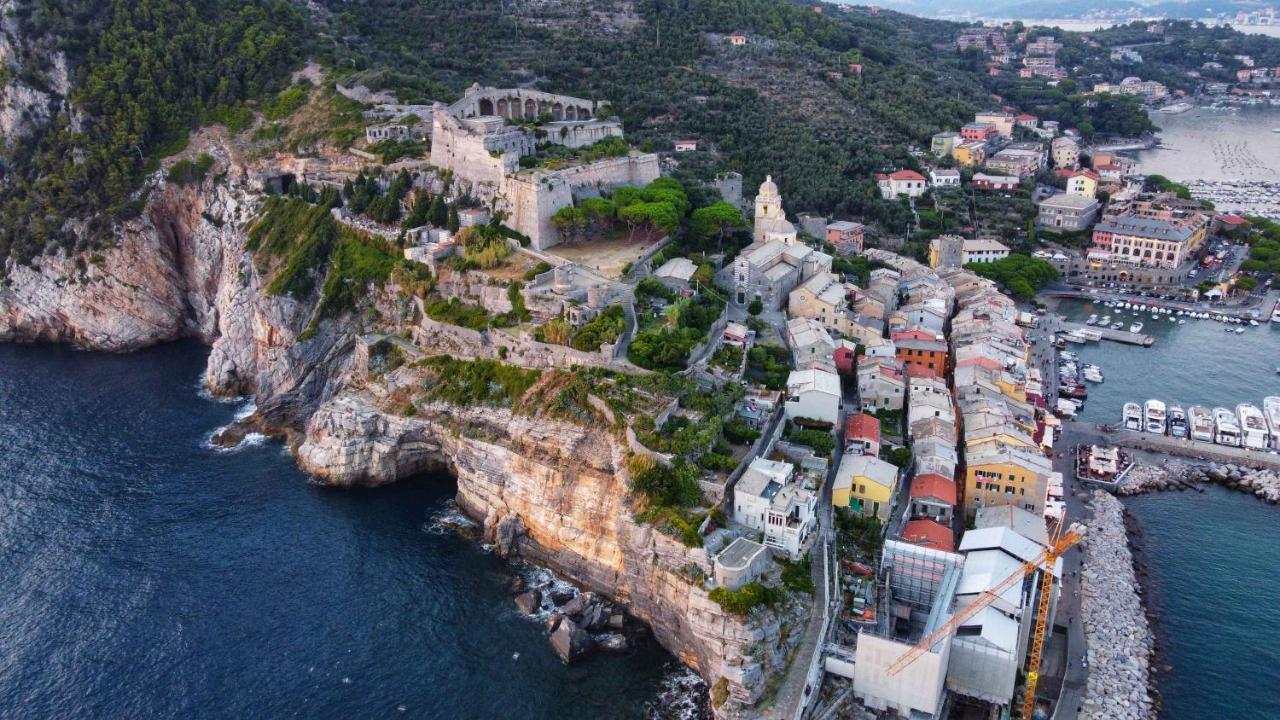 Sea View Apartment In Front Of The Sea Porto Venere Exterior foto