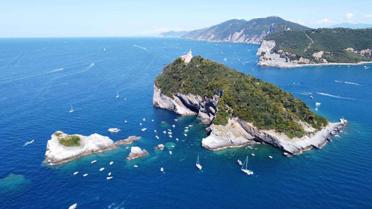 Sea View Apartment In Front Of The Sea Porto Venere Exterior foto